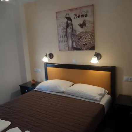 Margaritis 2 * Ajía Ána