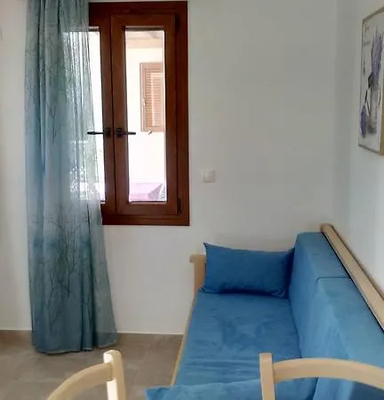 Margaritis 2 * Ajía Ána